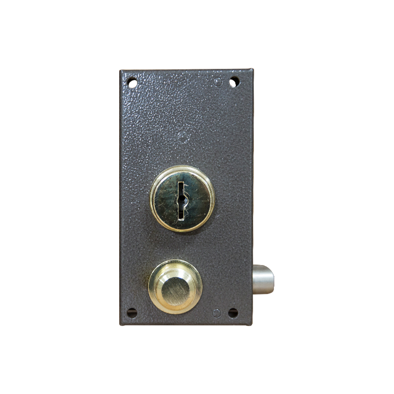 Perbedaan Antara Deadbolt dan Latch Bolt dalam konteks Rim Locks